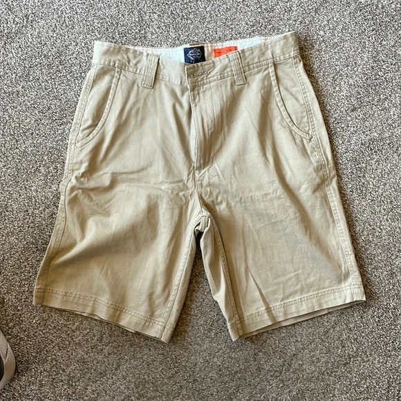 St John’s Bay khaki Mens size 32 waist Comfort Stretch Like New